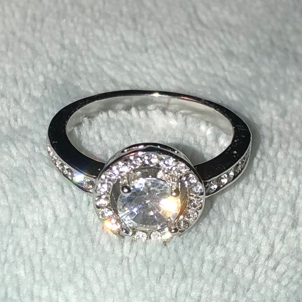 Beautiful Cubic Zirconia Halo Ring